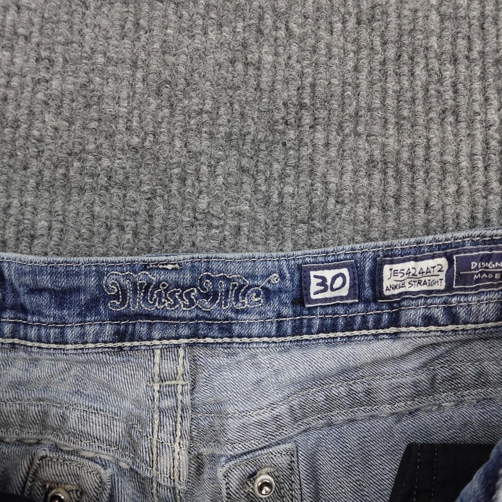 Miss Me Jeans Womens 30 Light Wash Ankle Straight Cross Rhinestone Pockets - Picture 4 of 13